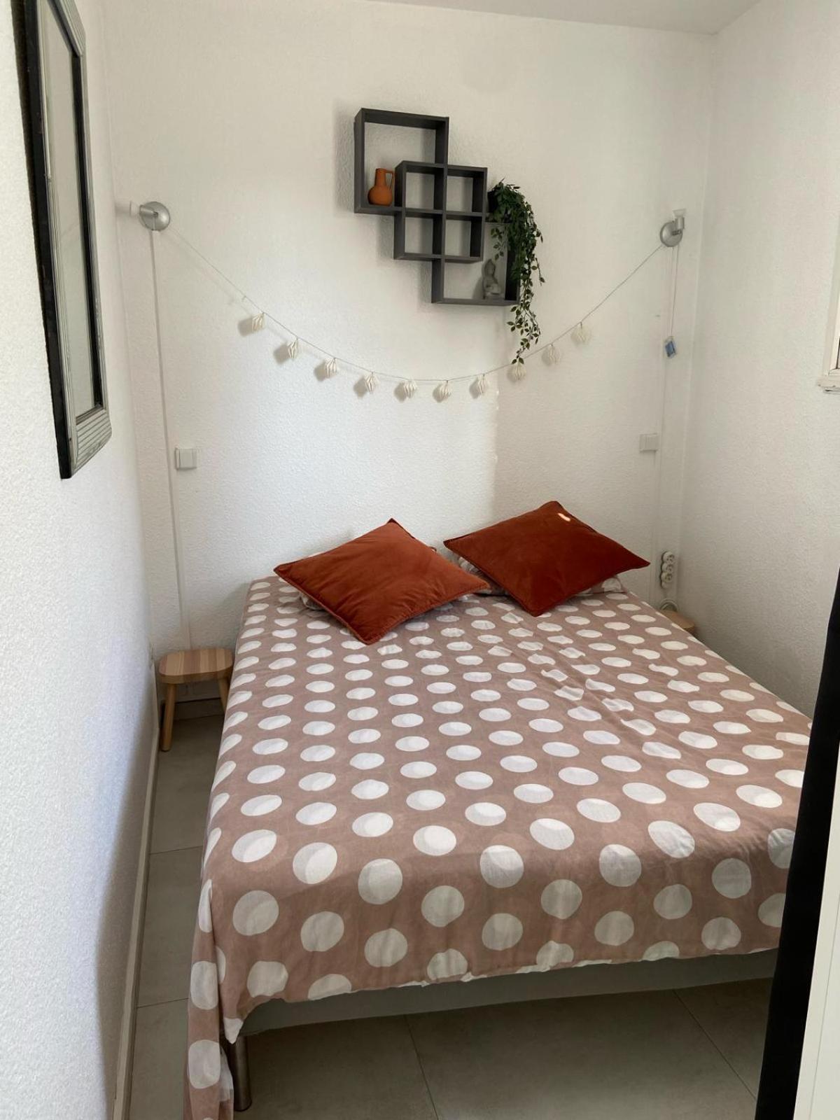 La Terrasse Bandolaise Tout A Pied, Wifi, Clim, Parking 外观 照片